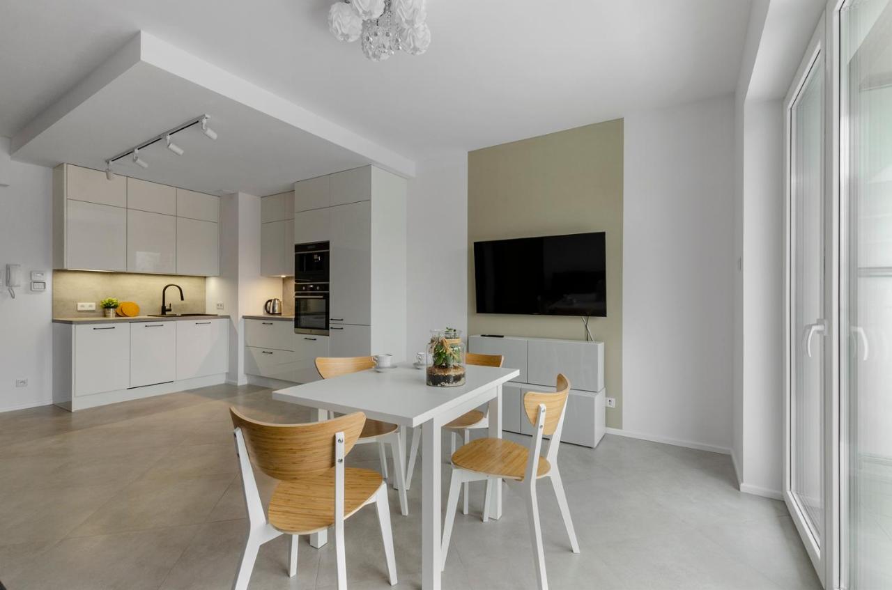 GoldAparts Manufaktura Premium Apartment Lodź Bagian luar foto