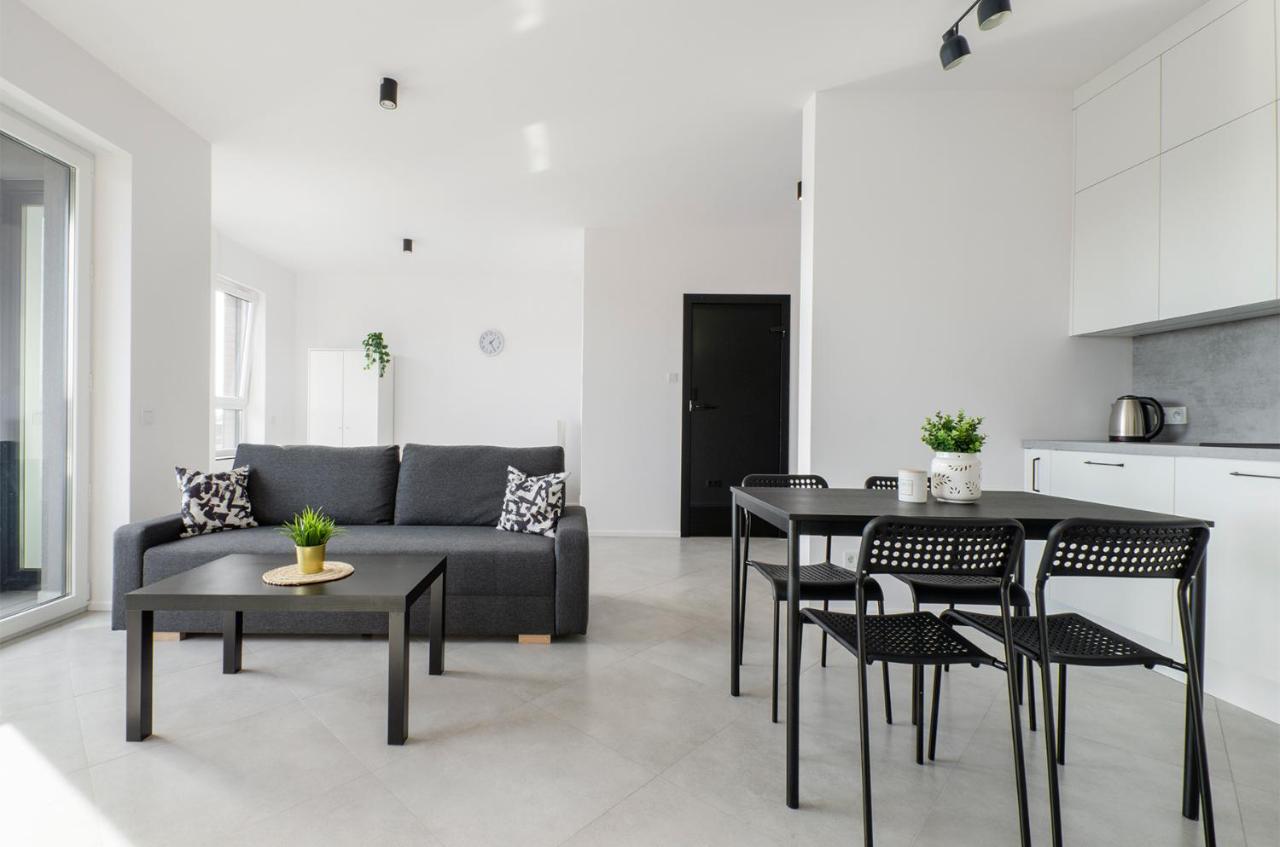 GoldAparts Manufaktura Premium Apartment Lodź Bagian luar foto