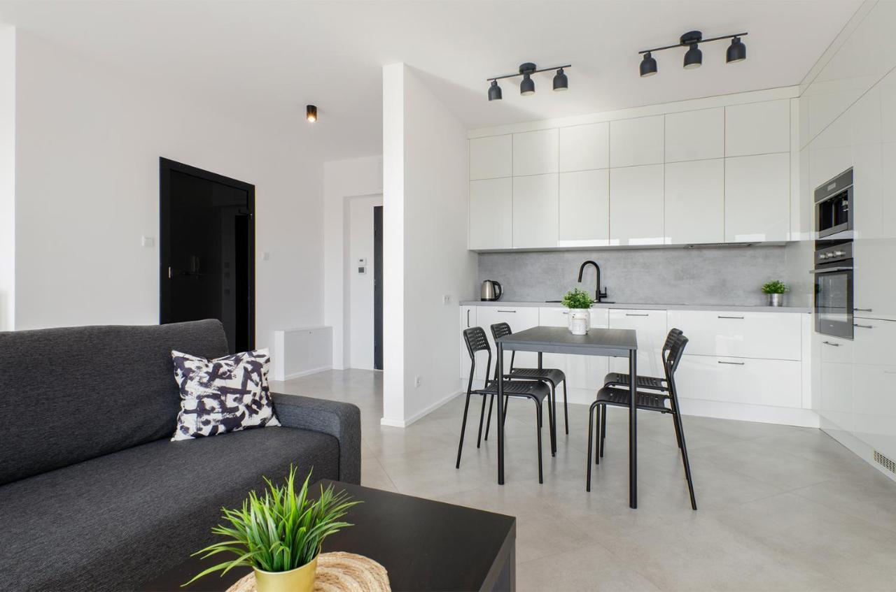 GoldAparts Manufaktura Premium Apartment Lodź Bagian luar foto